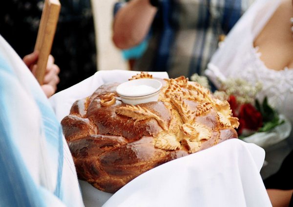 Особенности свадебного хлеба