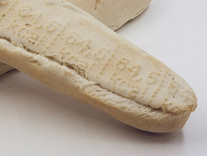 Лондонские дизайнеры выпекали нестандартный хлеб